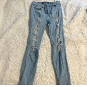Hollister ripped skinny jeans